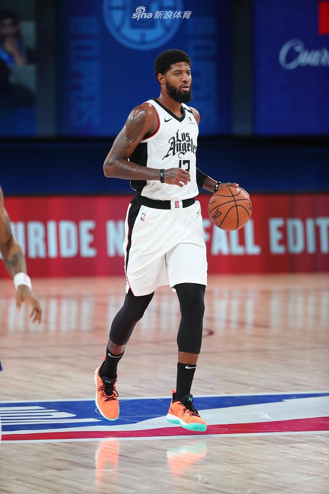 在对阵日韩 在对阵日韩