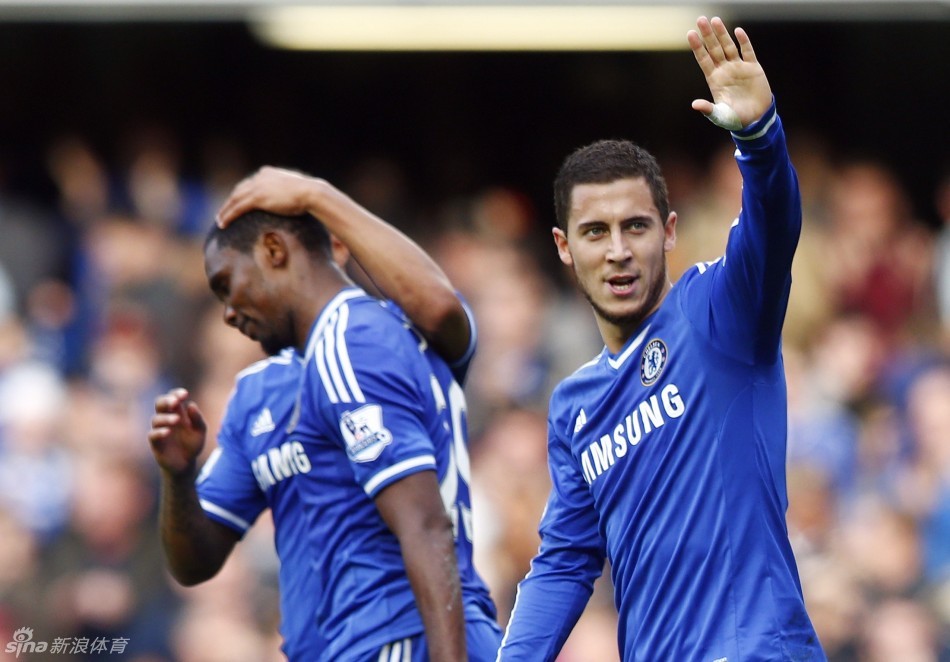 的左后卫在 的左后卫在