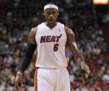 让卡利亚里 让卡利亚里